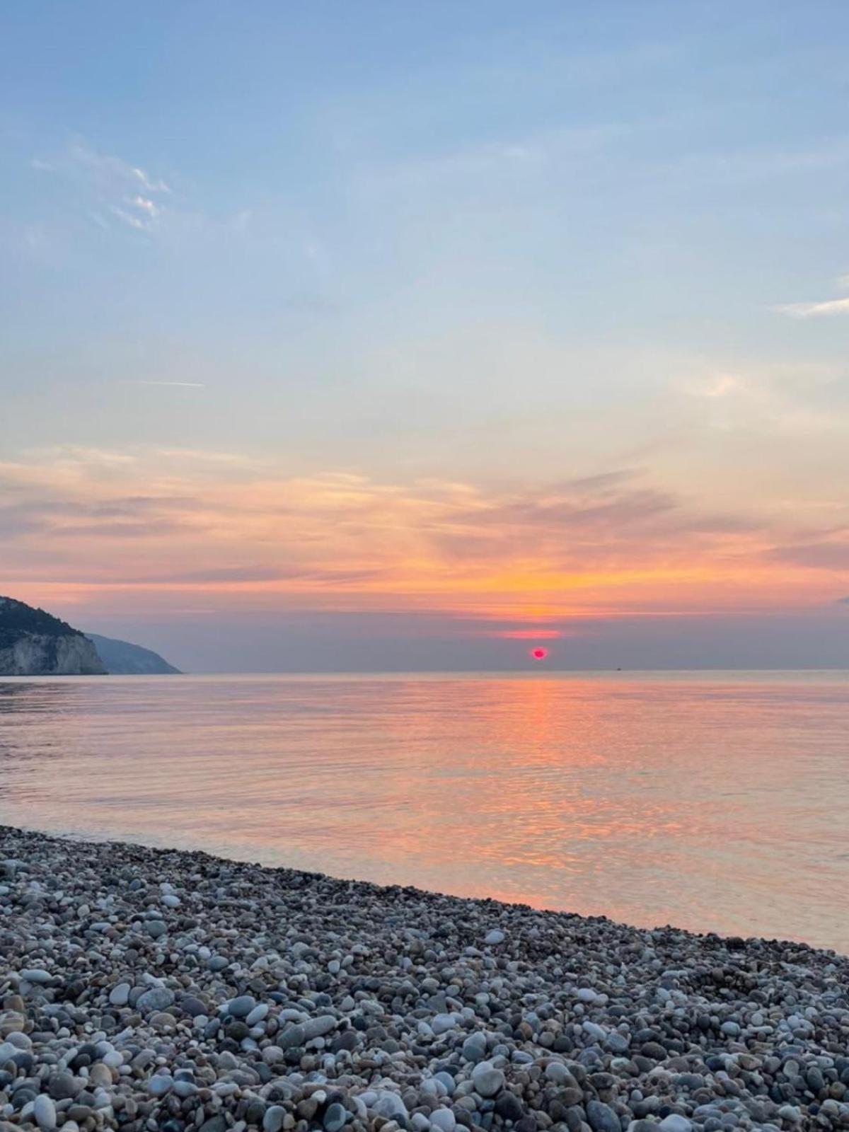 Le Case Di Chri Mattinata Bagian luar foto